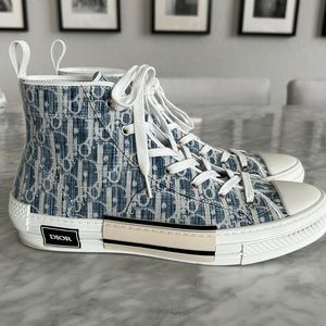 Dior men’s blue Jean high top sneaker